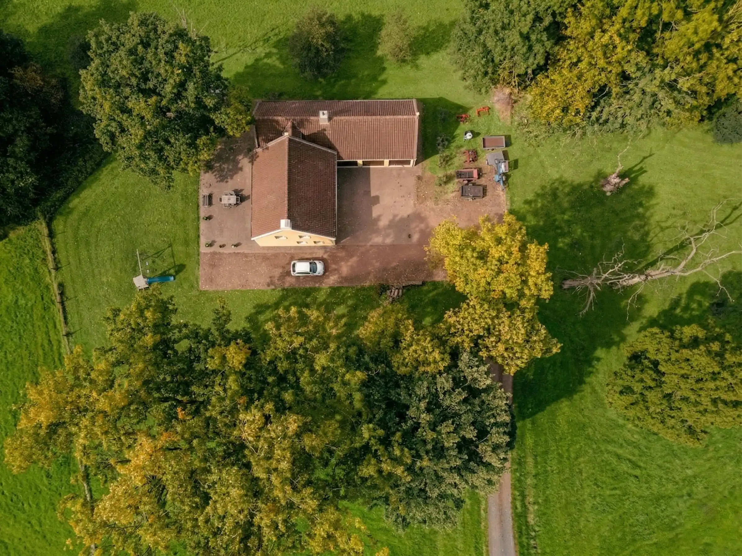Uniek historisch kasteel op 9 hectare te koop in Geluveld foto 33