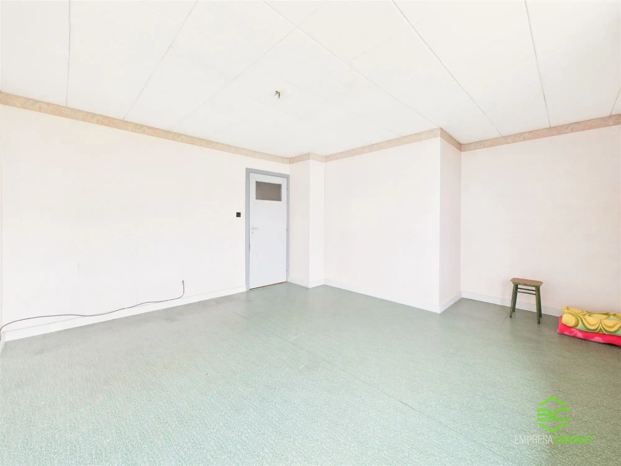 Op te frissen gezinswoning op een rustige locatie! foto 19