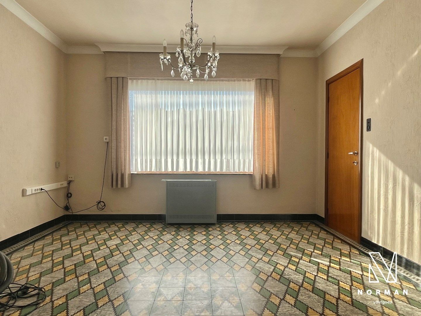 Halfopen woning te koop in Kuurne op 1090 m²!  foto 2