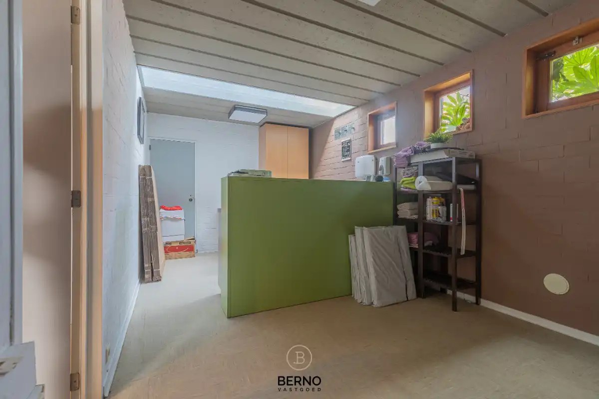 Totaal te renoveren woning op prachtig perceel van 1.170 m² foto 15