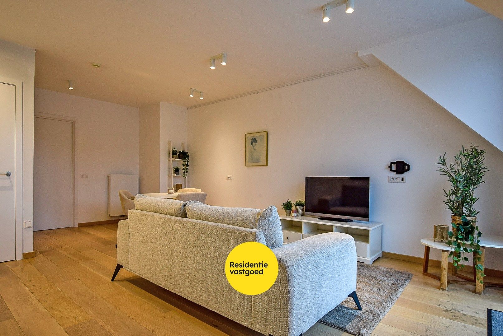 Prachtig 1-slaapkamerappartement (assistentiewoning) in Residentie Clarenhof, uniek wonen in hartje Nieuwpoort.  foto 6