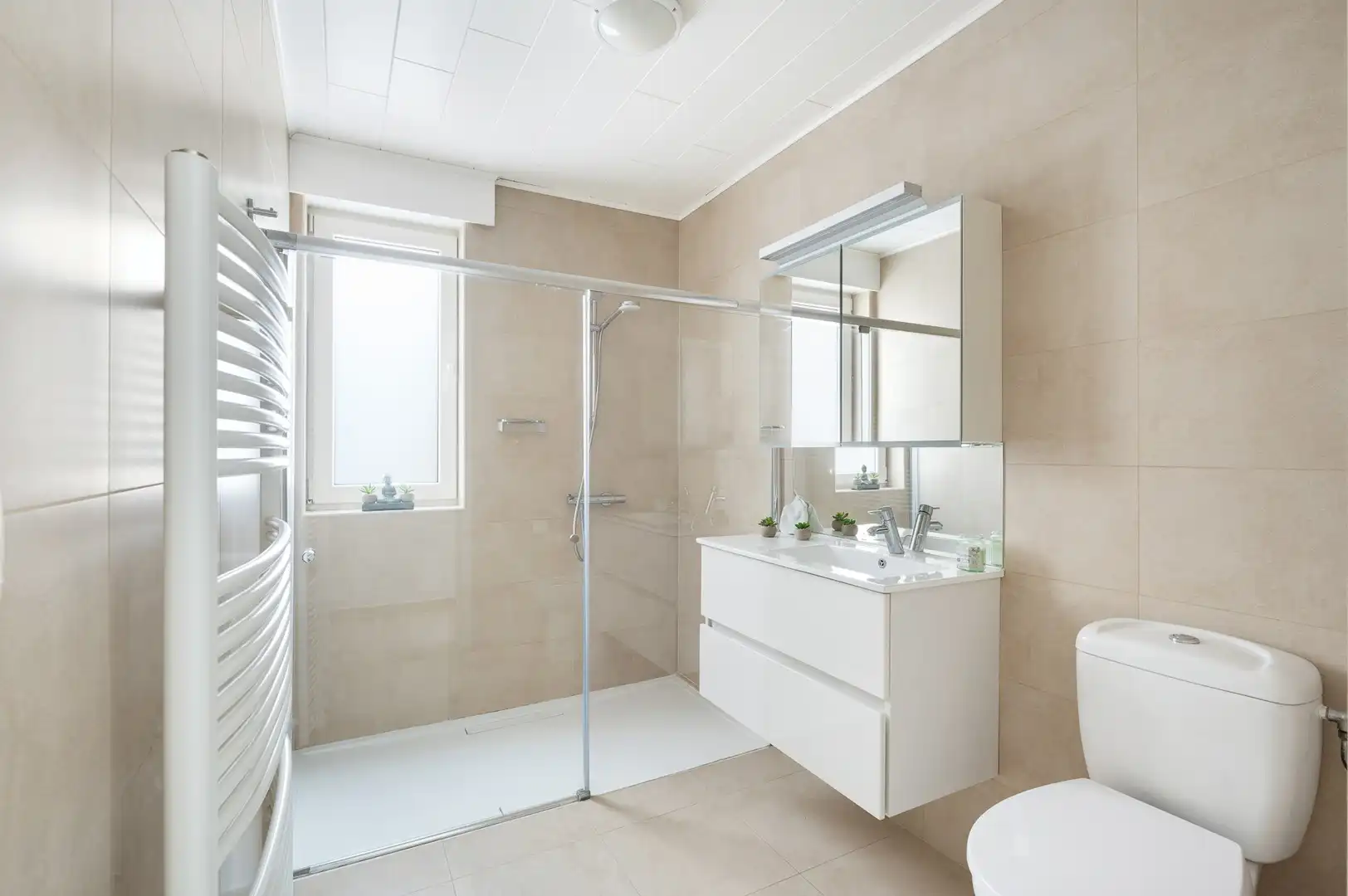 Charmante woning te koop centraal gelegen in Oud-Knokke vlakbij het centrum. foto 7