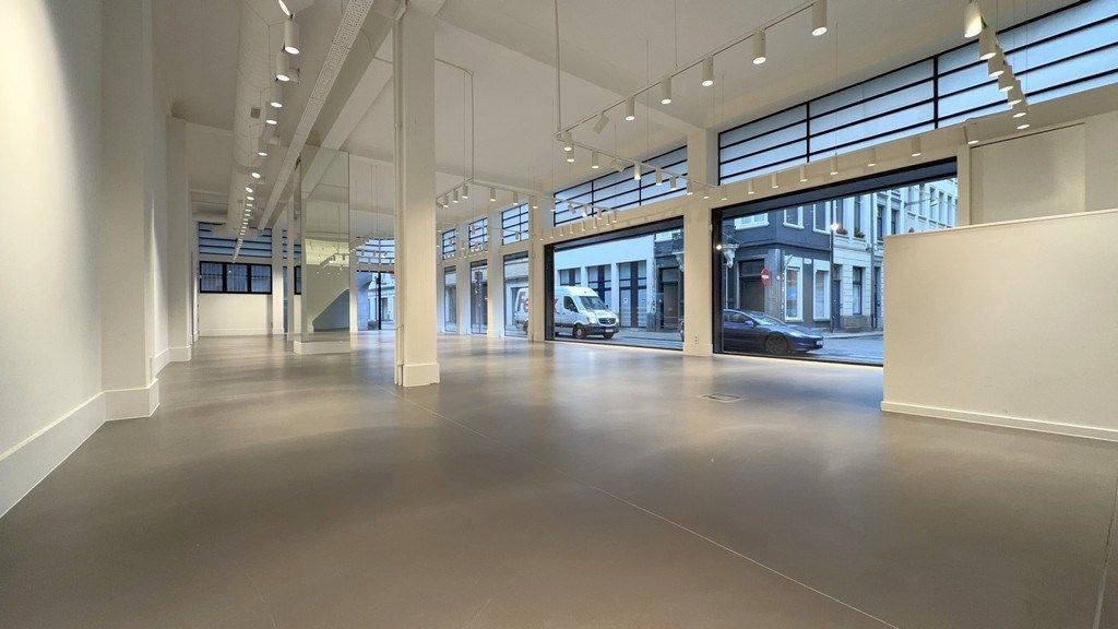 Prachtig kantoor/showroom te huur in hartje Antwerpen foto 13