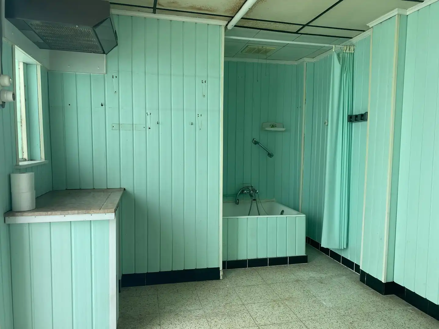 Te renoveren authentieke rijwoning met tuin en garage foto 8