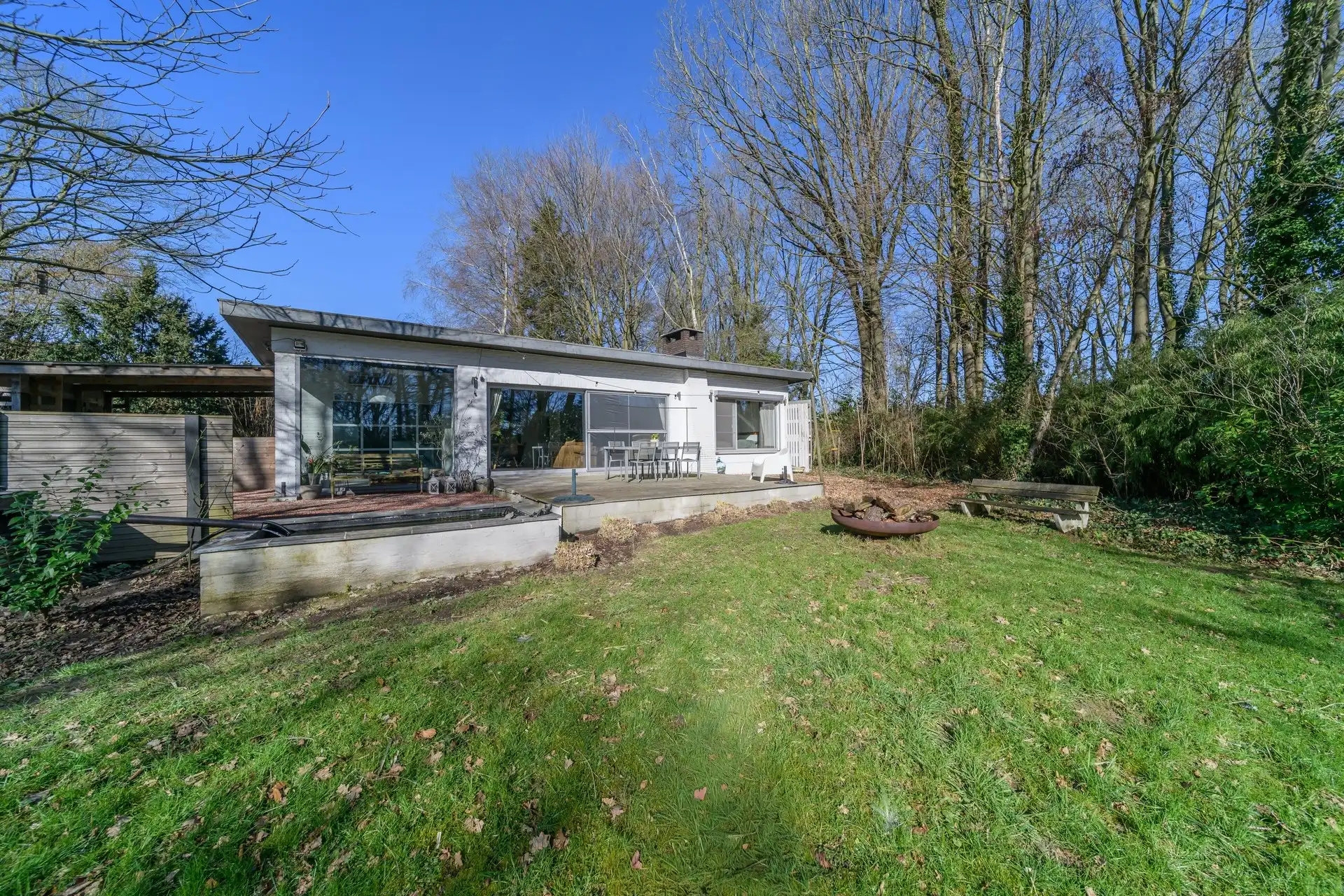 Uitzonderlijke en charmante bungalow op grond van 61 are foto 2