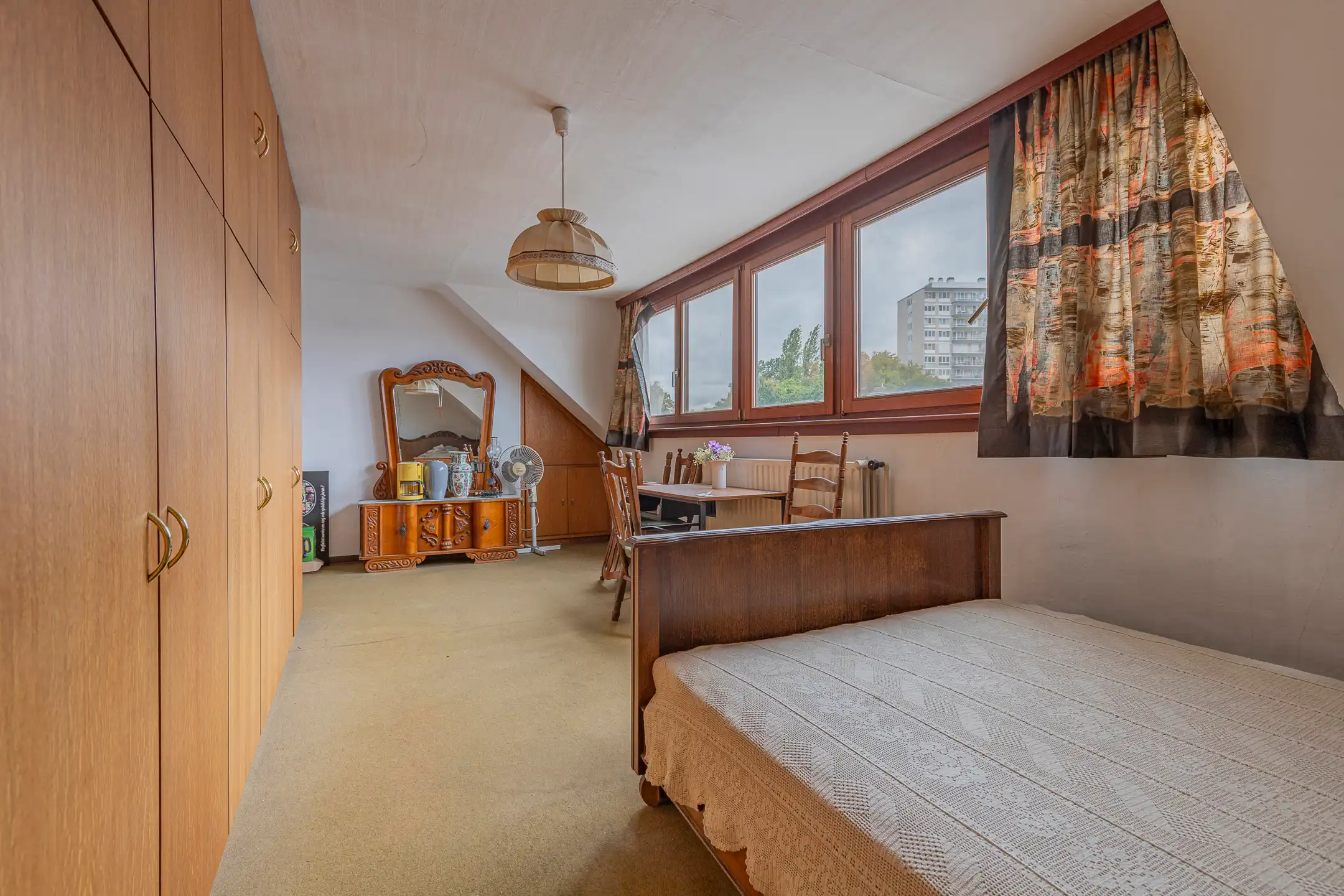 AALST – WONING MET VEEL STOCKAGERUIMTE OP TOPLOCATIE foto 19