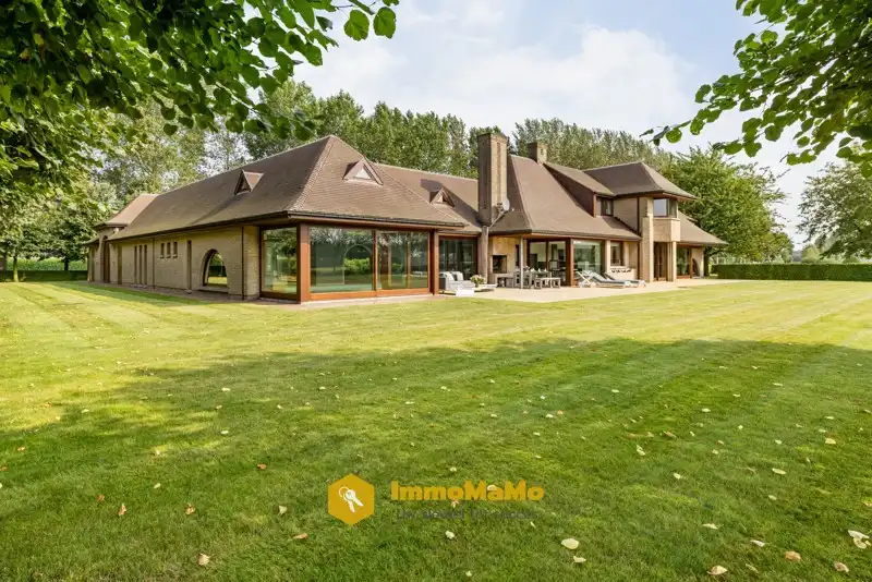UNIEKE VILLA MET WEILAND EN PAARDENSTALLEN OP EEN TOPLOCATIE TE KOOP IN MENDONK (GENT) foto 34