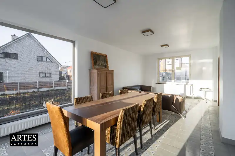 Charmante woning met 3 slaapkamers foto 7