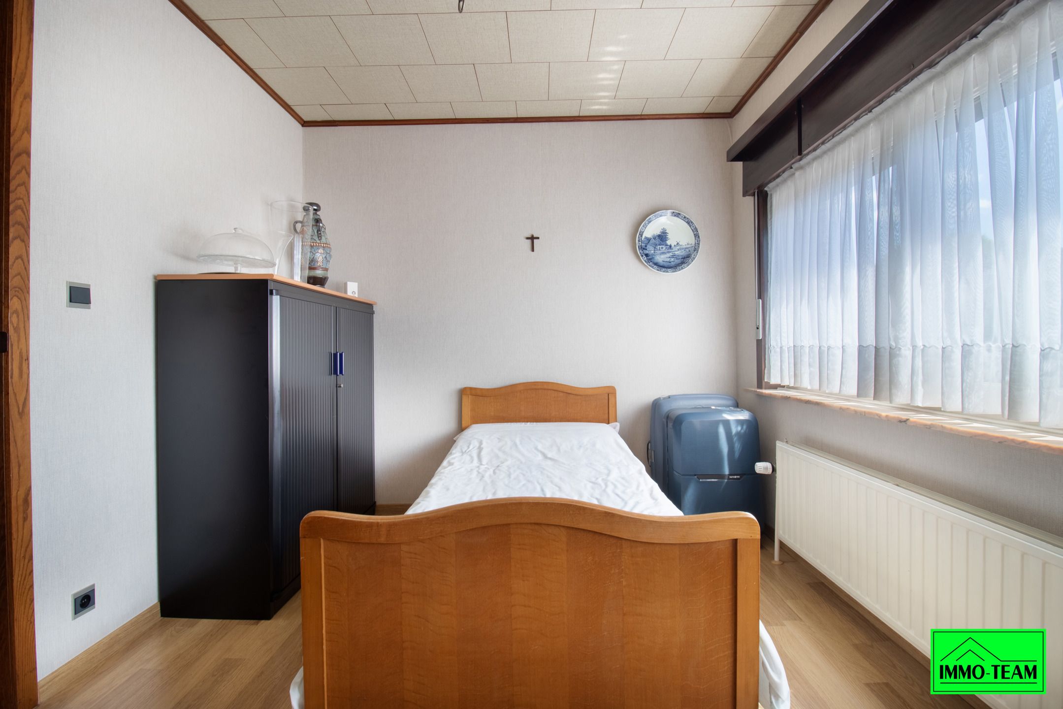 Charmante 3-gevelwoning in rustige woonwijk foto 15