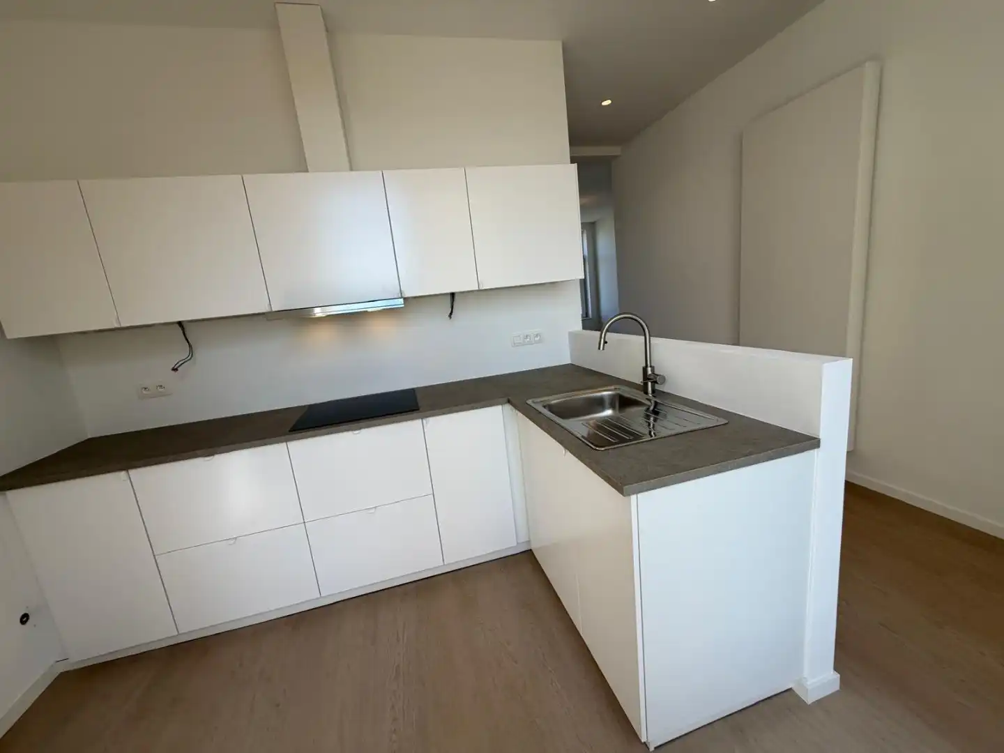 Vernieuwd appartement in het hart van Schaarbeek foto 7