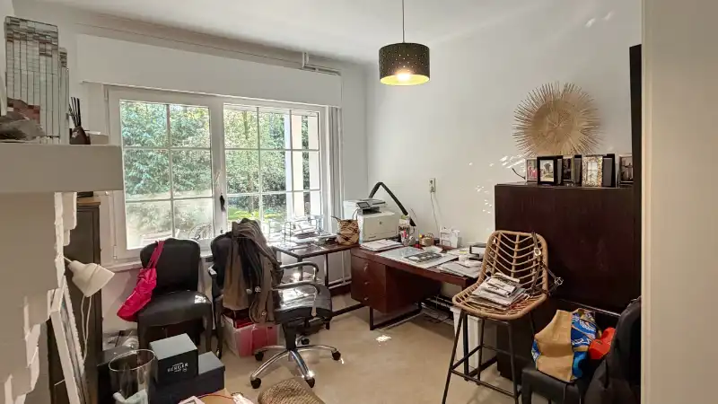 Charmante vernieuwde villa van 231m² op 20 are foto 15