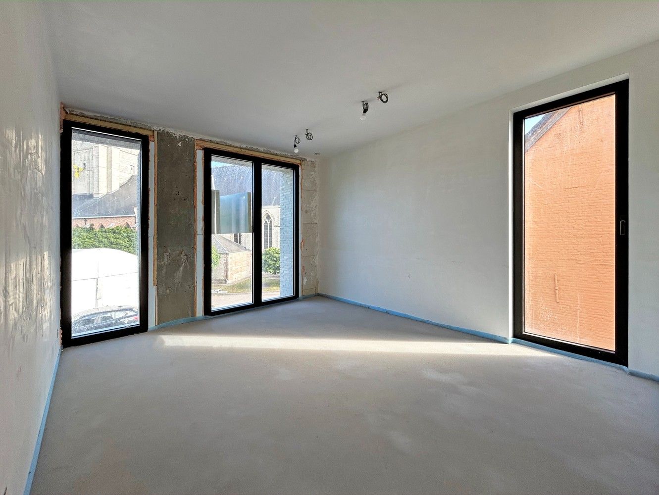 3 Slaapkamer appartement met zonovergoten terras! foto 7