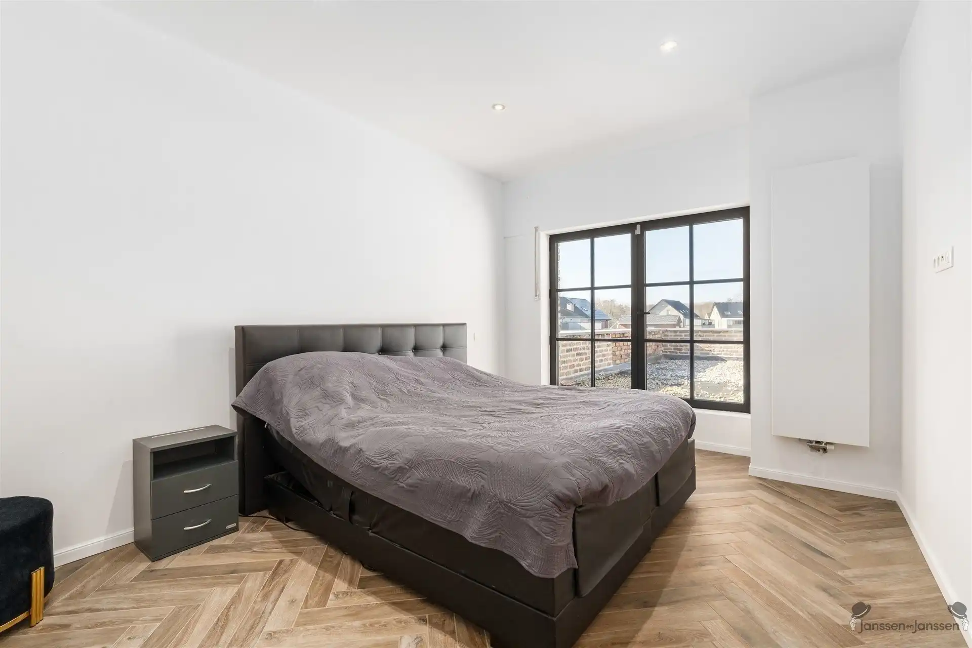 INSTELPRIJS - Prachtige moderne pastoriewoning met luxe afwerking, 3 slaapkamers en grote tuin op 13 are foto 14