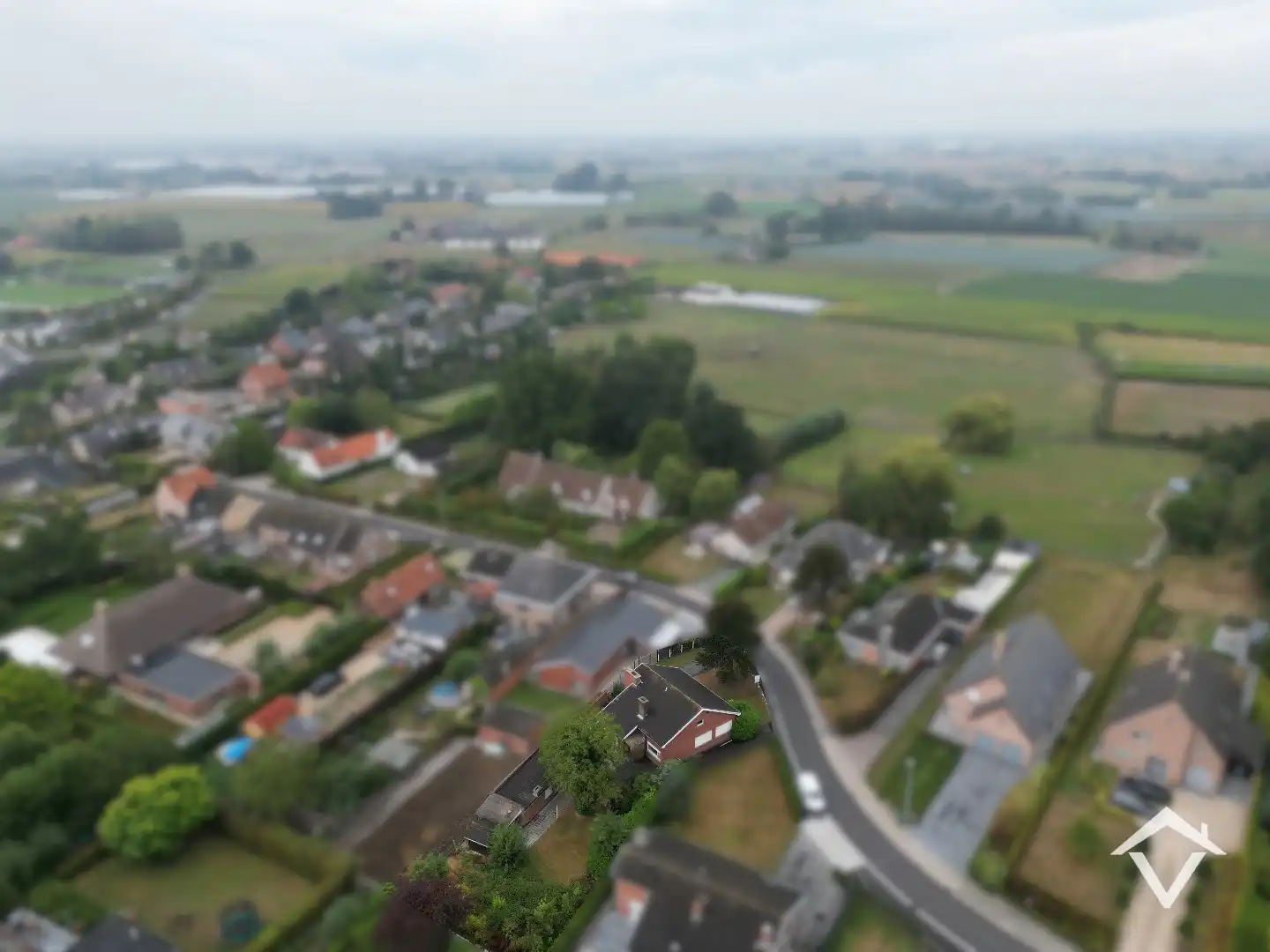 Gelijkvloerse woning met 3 slaapkamers, ruime garage en tuin op een gunstige ligging te Hooglede foto 32
