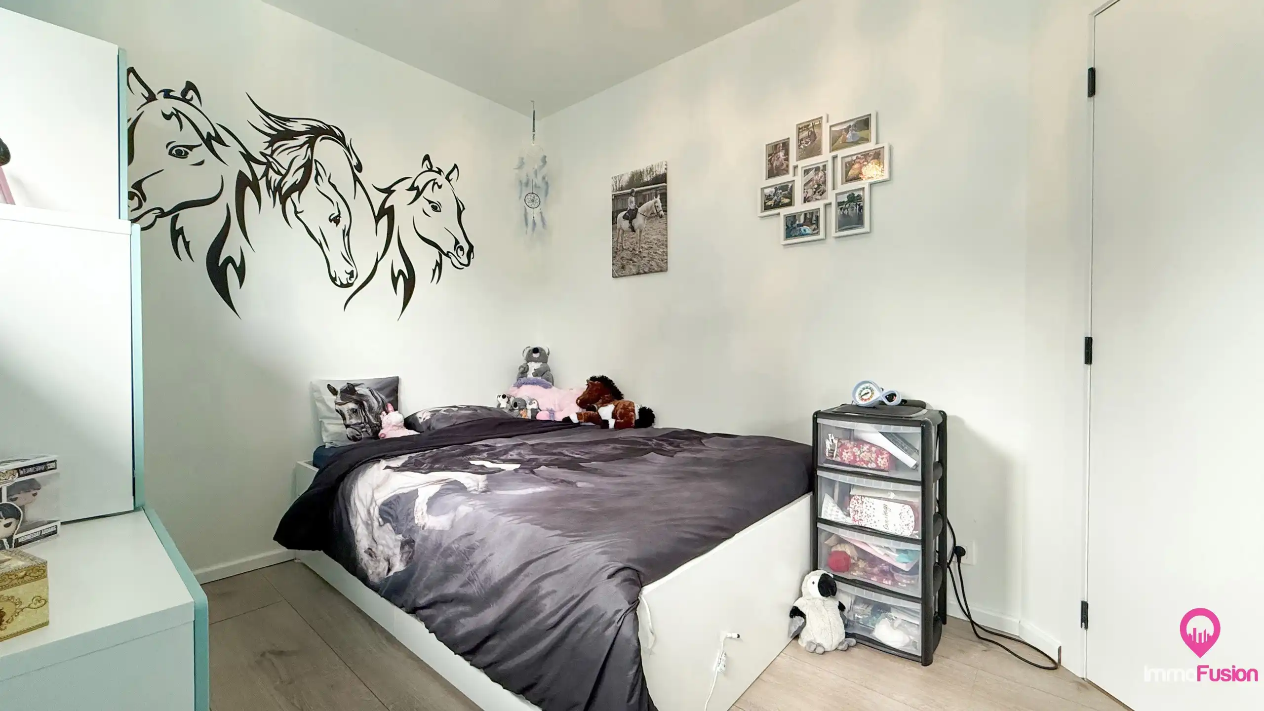 Moderne halfopen nieuwbouwwoning met 4 slaapkamers! foto 16