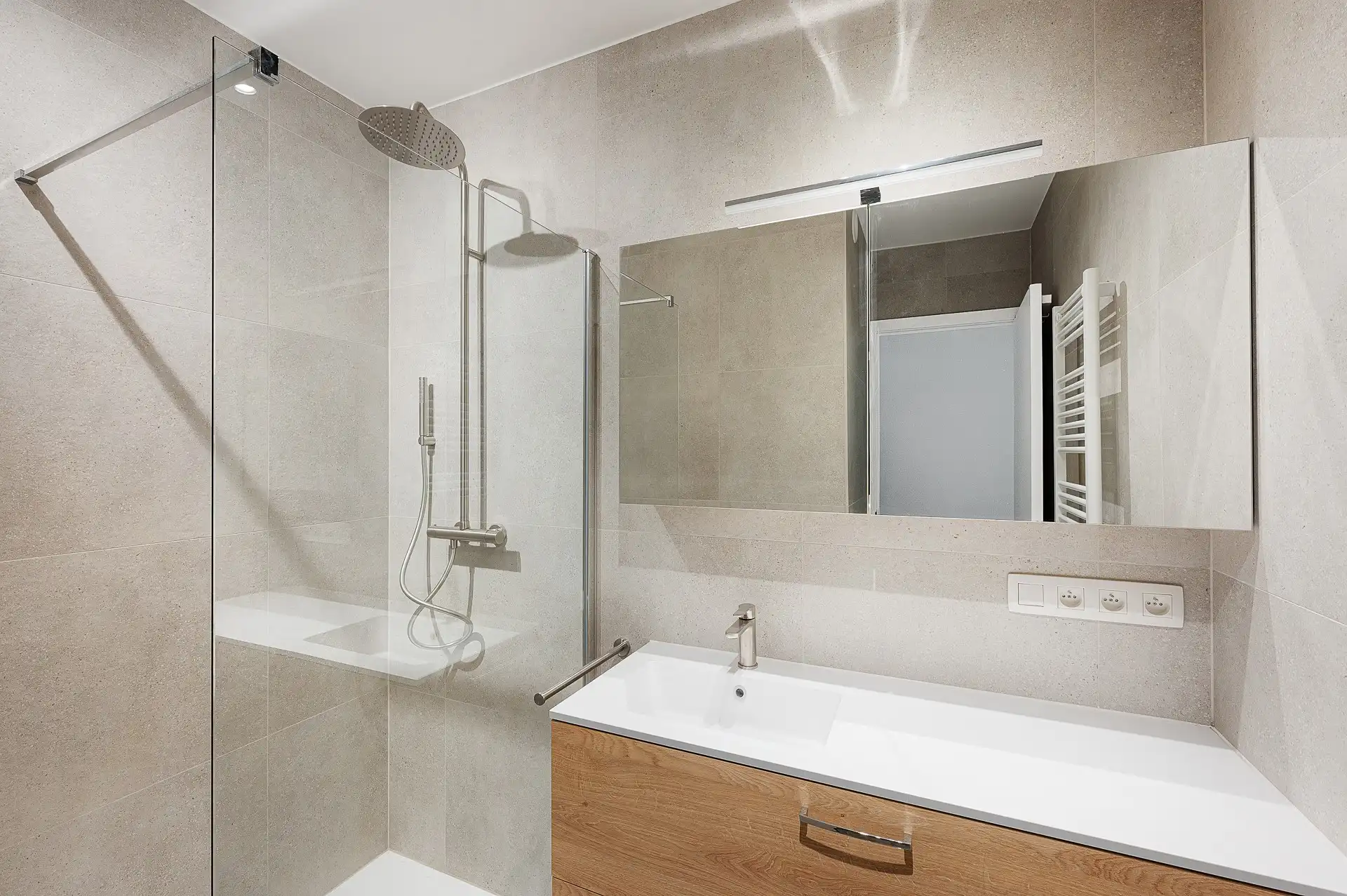 Gemeubeld: nieuwbouw appartement met zijdelings zeezicht! foto 16