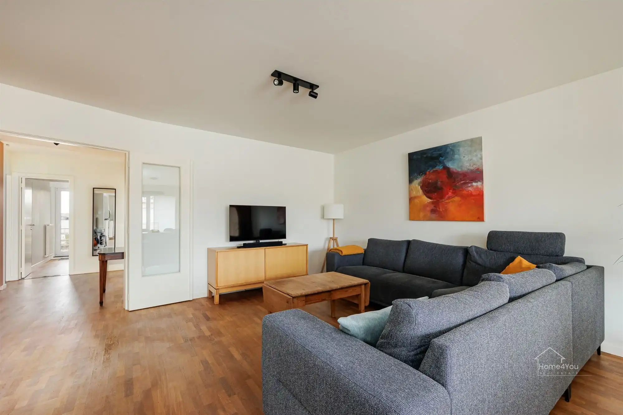 Ruim instapklaar appartement met garagebox foto 9