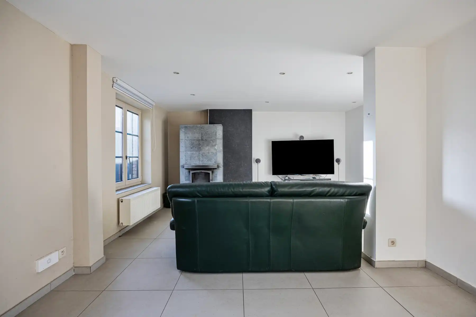 Woning met 4 slaapkamers en garage foto 17