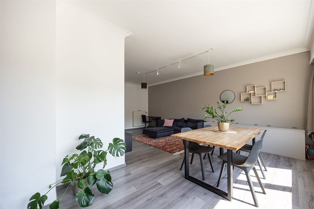 Instapklaar duplexappartement met mega terras  foto 2