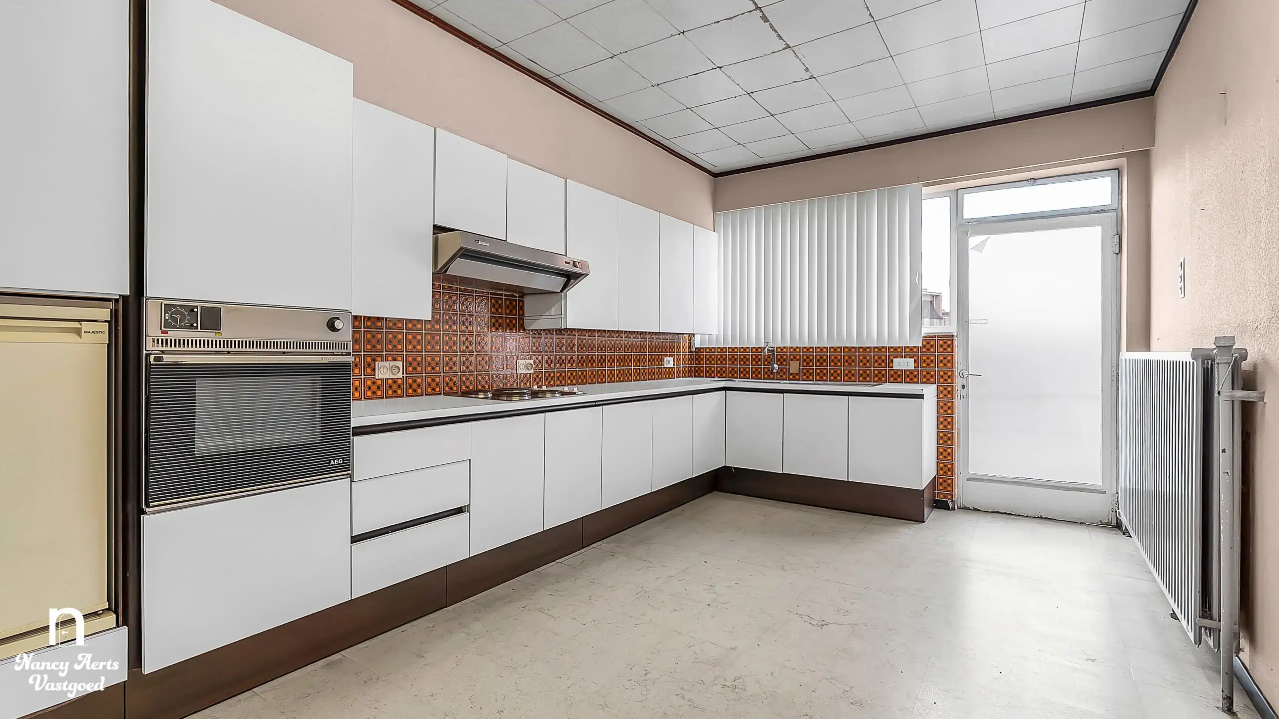 Handelspand van 395 m² in het centrum van Beringen foto 21