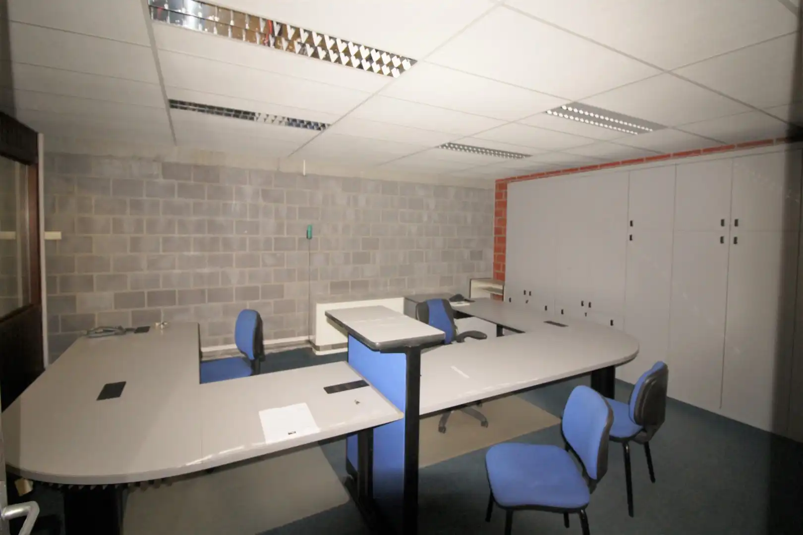 te huur Maldegem – magazijn of atelier van ca.660m². Uitstekende ligging. foto 6