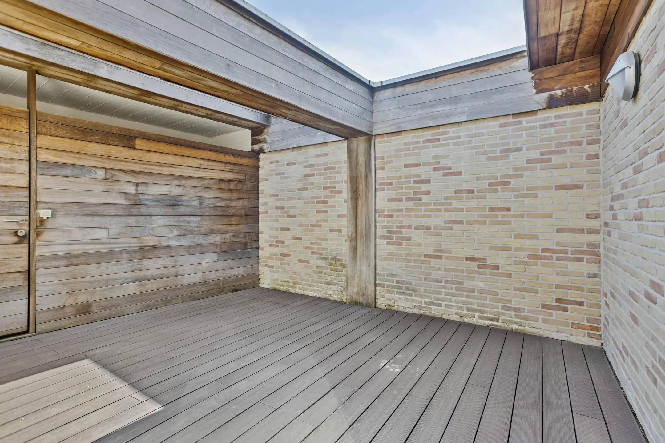 Lichtrijk 2-slpk app. met 2 terrassen in hartje Roeselare foto 20