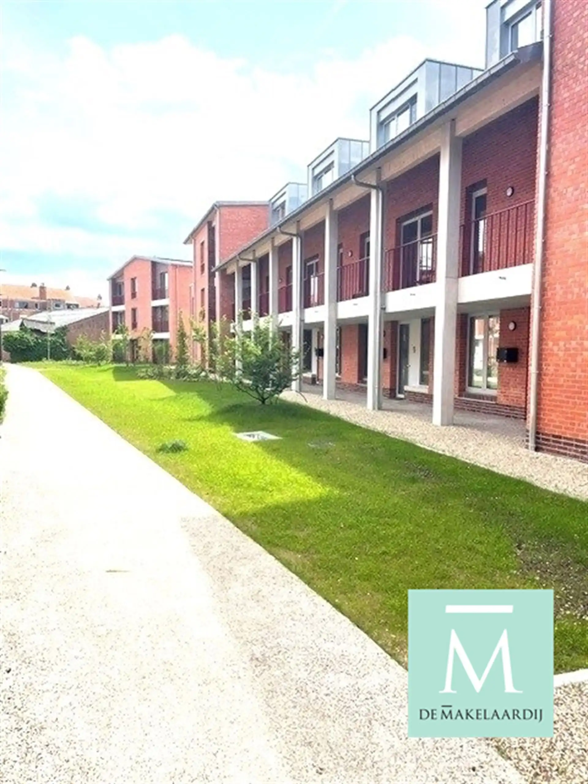 Gelijkvloers nieuwbouwappartement met 2 slaapkamers, terras/tuin op toplocatie! foto 11