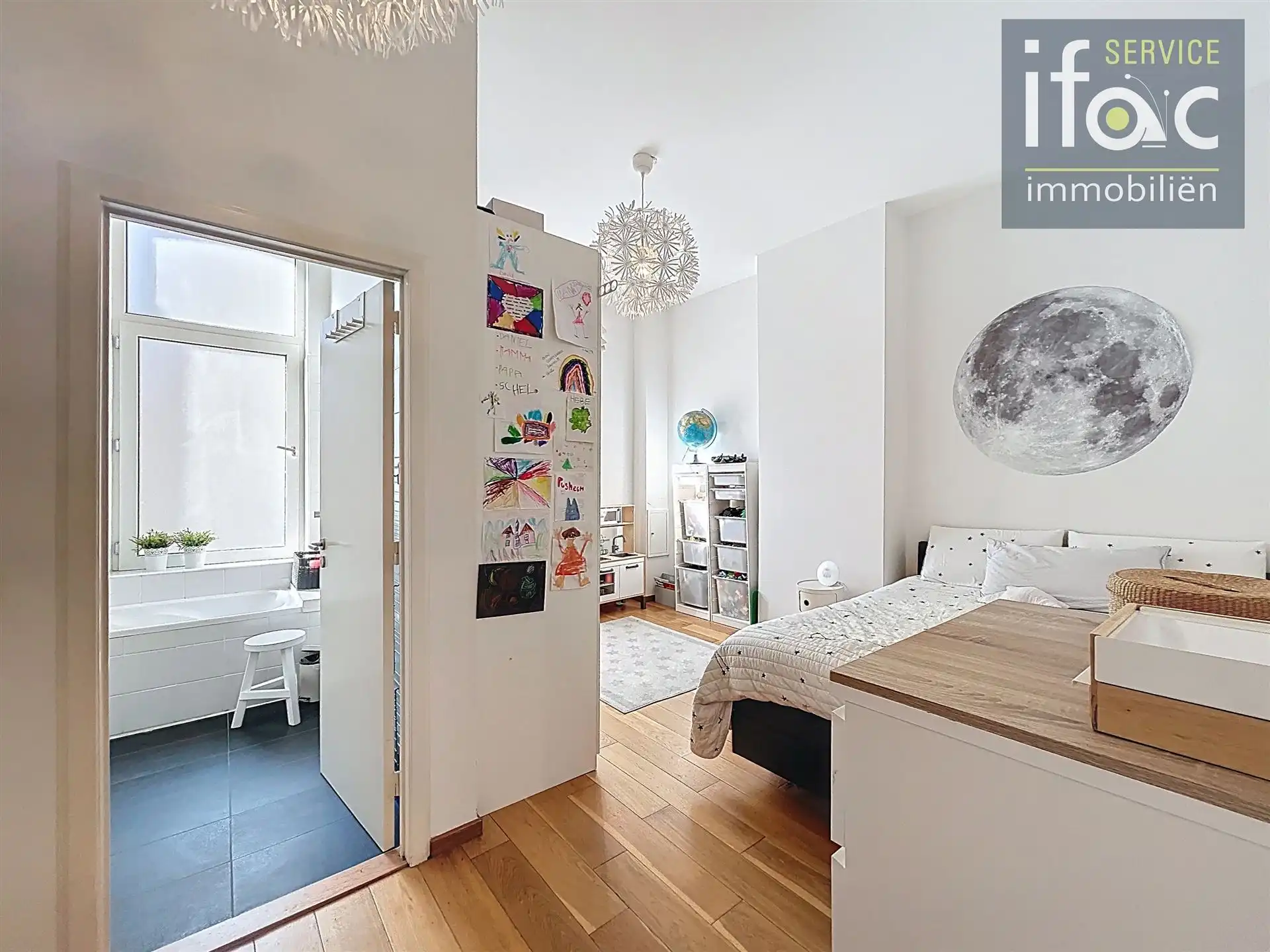 Uitstekend gelegen 1 slaapkamer appartement nabij NATO foto 6