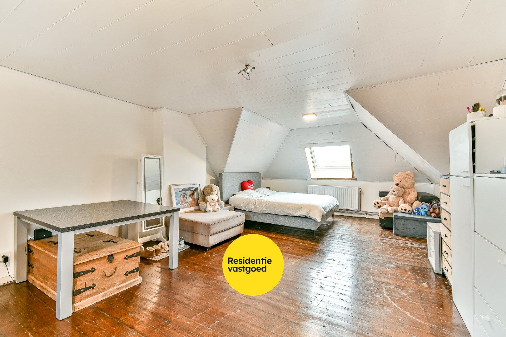 Vlot bereikbare villa met 4 slaapkamers foto 9