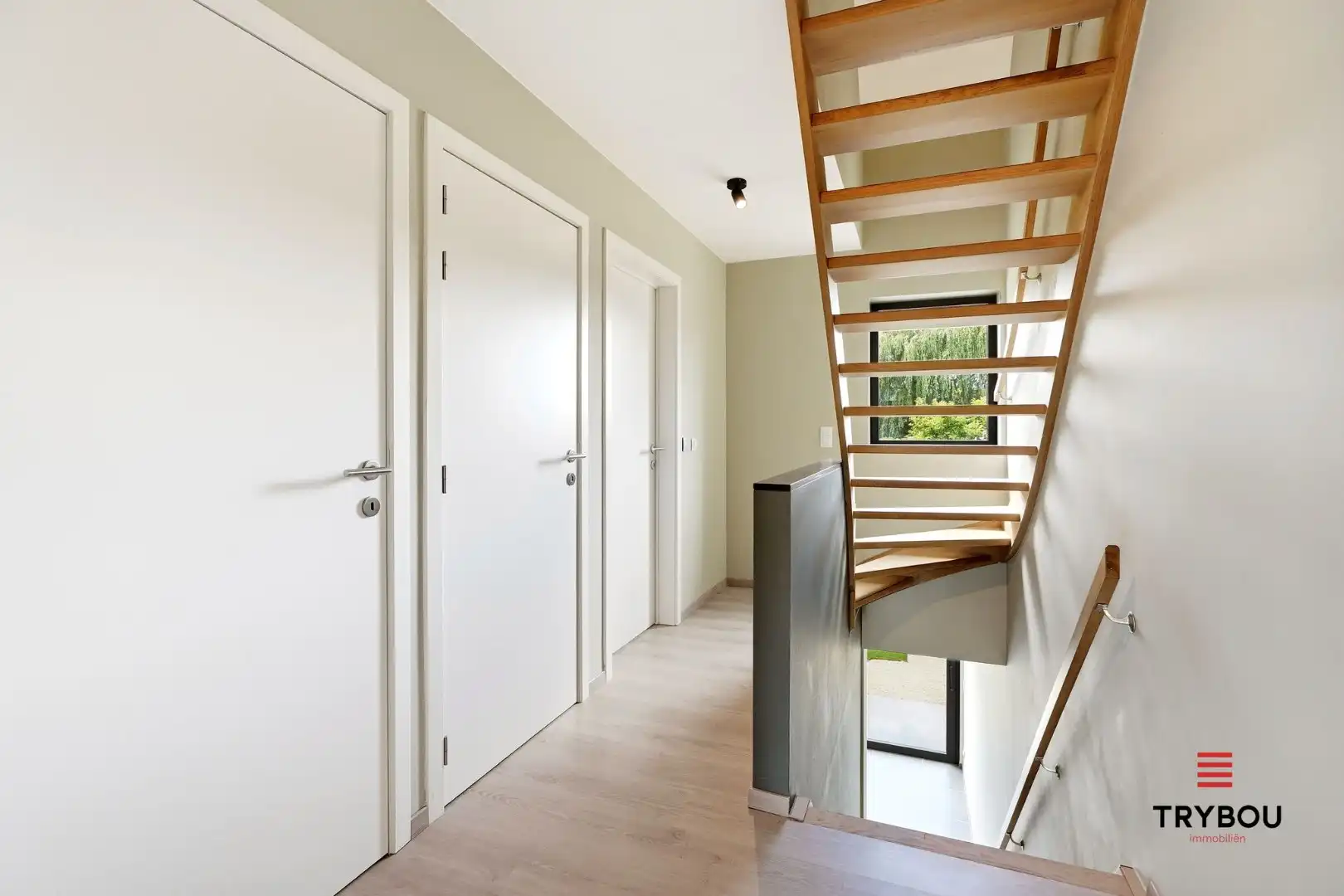 Instapklare woning met EPC B nabij centrum van Westrozebeke!  foto 15