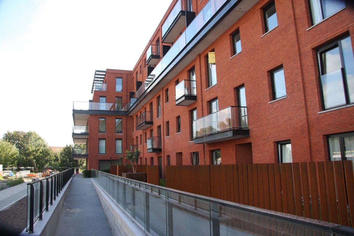 3-slpk app met autostaanplaats ideaal voor cohousing  foto {{pictureIndex}}