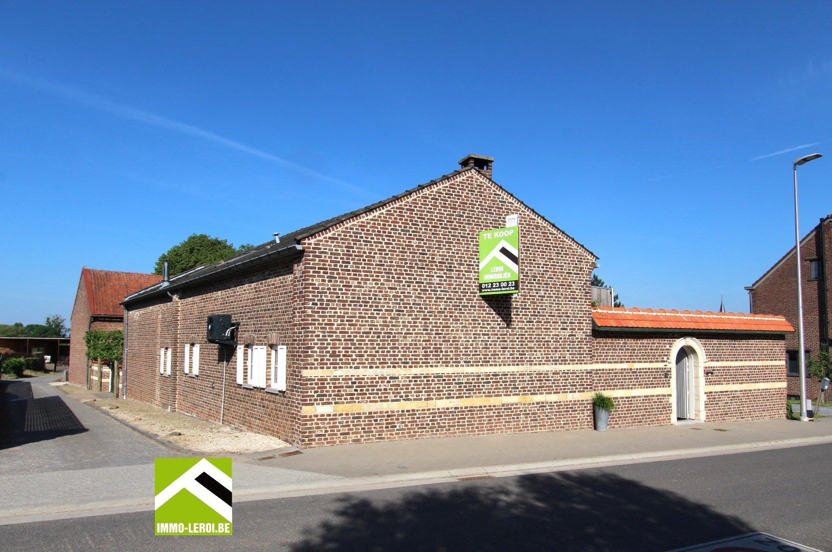 Hoofdfoto van de publicatie: Charmante hoevewoning met schuur in het pittoreske Borgloon-Jesseren