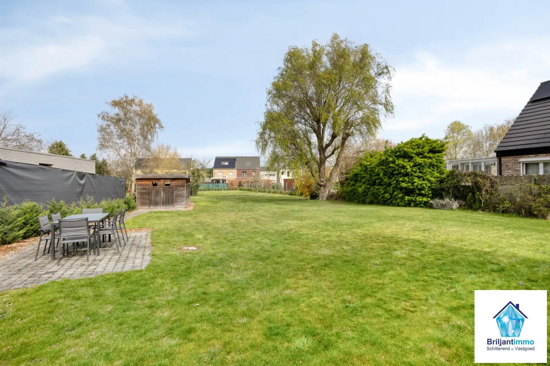 Ruime open bebouwing met tal van troeven in Elewijt centrum foto 35