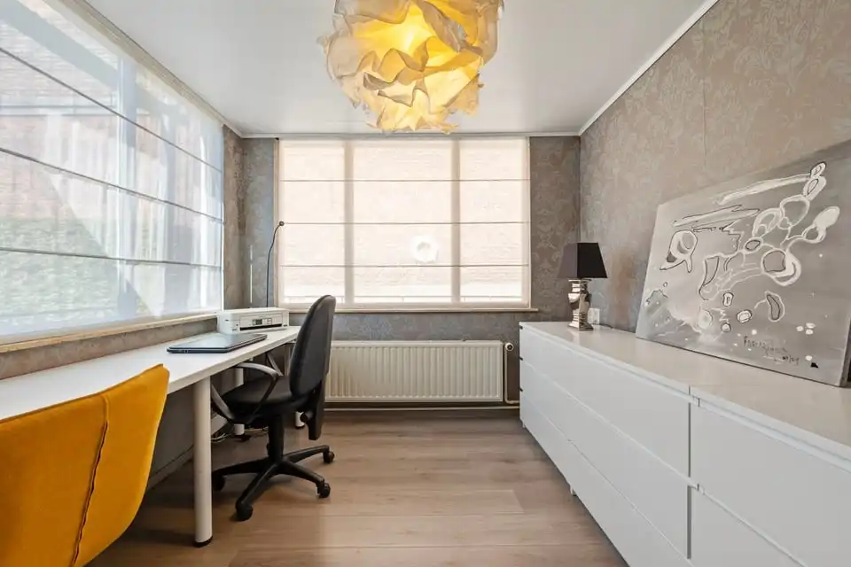 CHARMANTE WONING MET 3 SLKS EN EEN PRACHTIGE TUIN MET TAL VAN MOGELIJKHEDEN foto 22