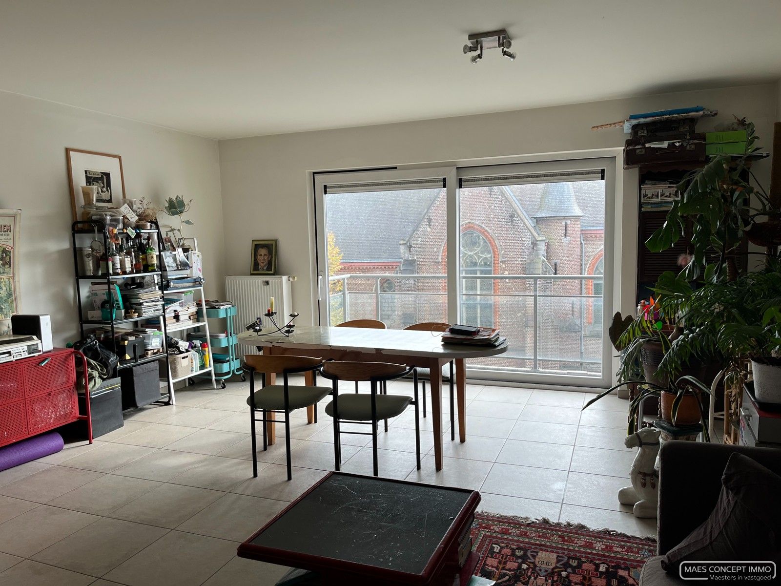 Praktisch appartement met 2 slaapkamers en garage te huur in Tiegem foto 2