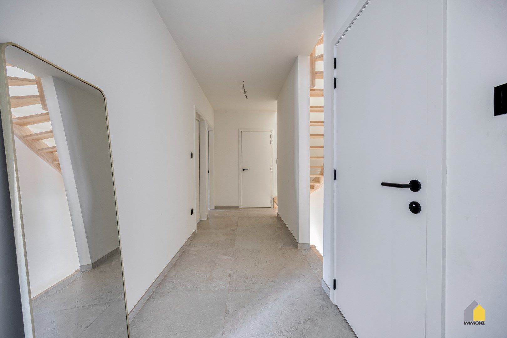 Energiezuinige patiowoning met 3 slpks, buro, hobbykamer en dubbele carport. foto 24