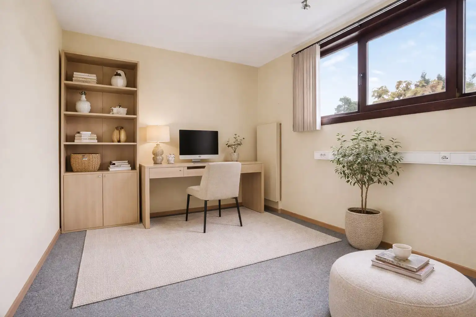 Ruime gelijkvloerse woning met veel potentieel op rustige ligging in Mol foto 24