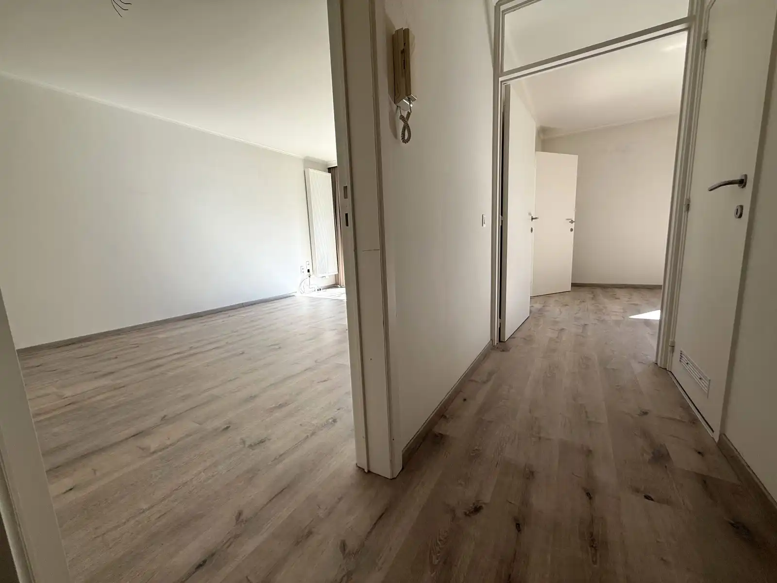 Gerenoveerde serviceflat in een rustige en groene omgeving foto 7
