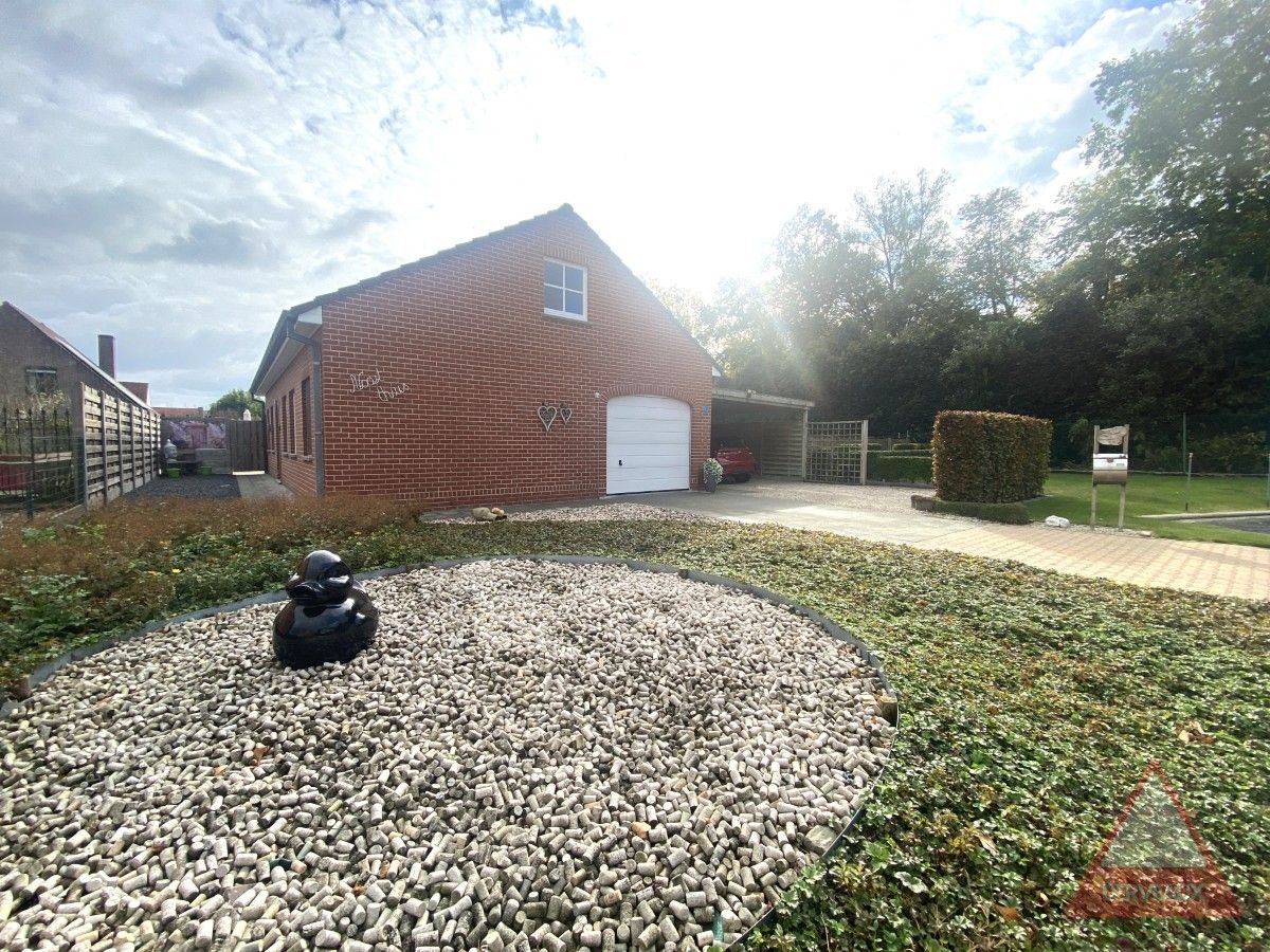 Hoofdfoto van de publicatie: Passendale – Gelijkvloerse woning met ruime tuin en carport