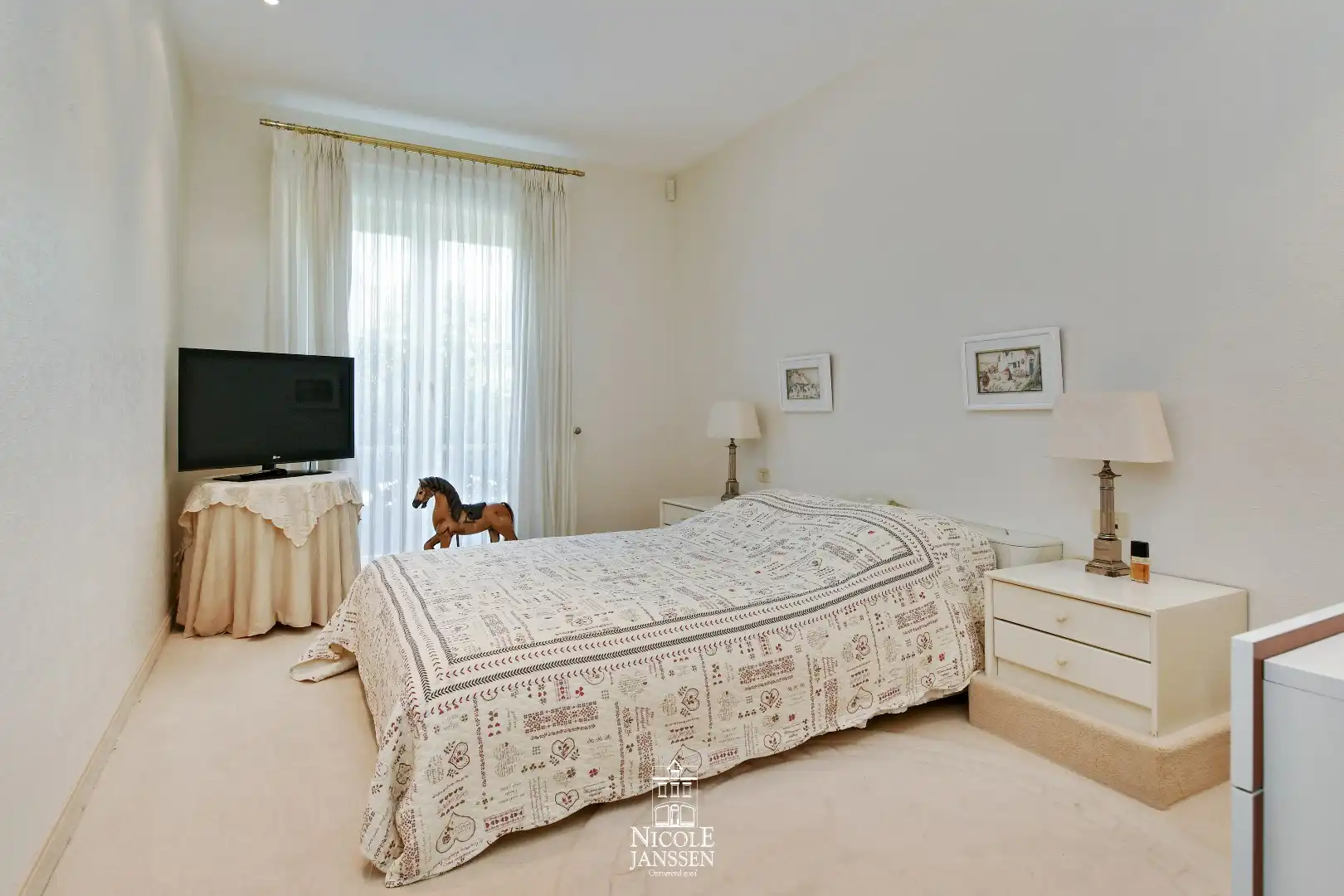 Exclusieve villa met zwembad foto 12