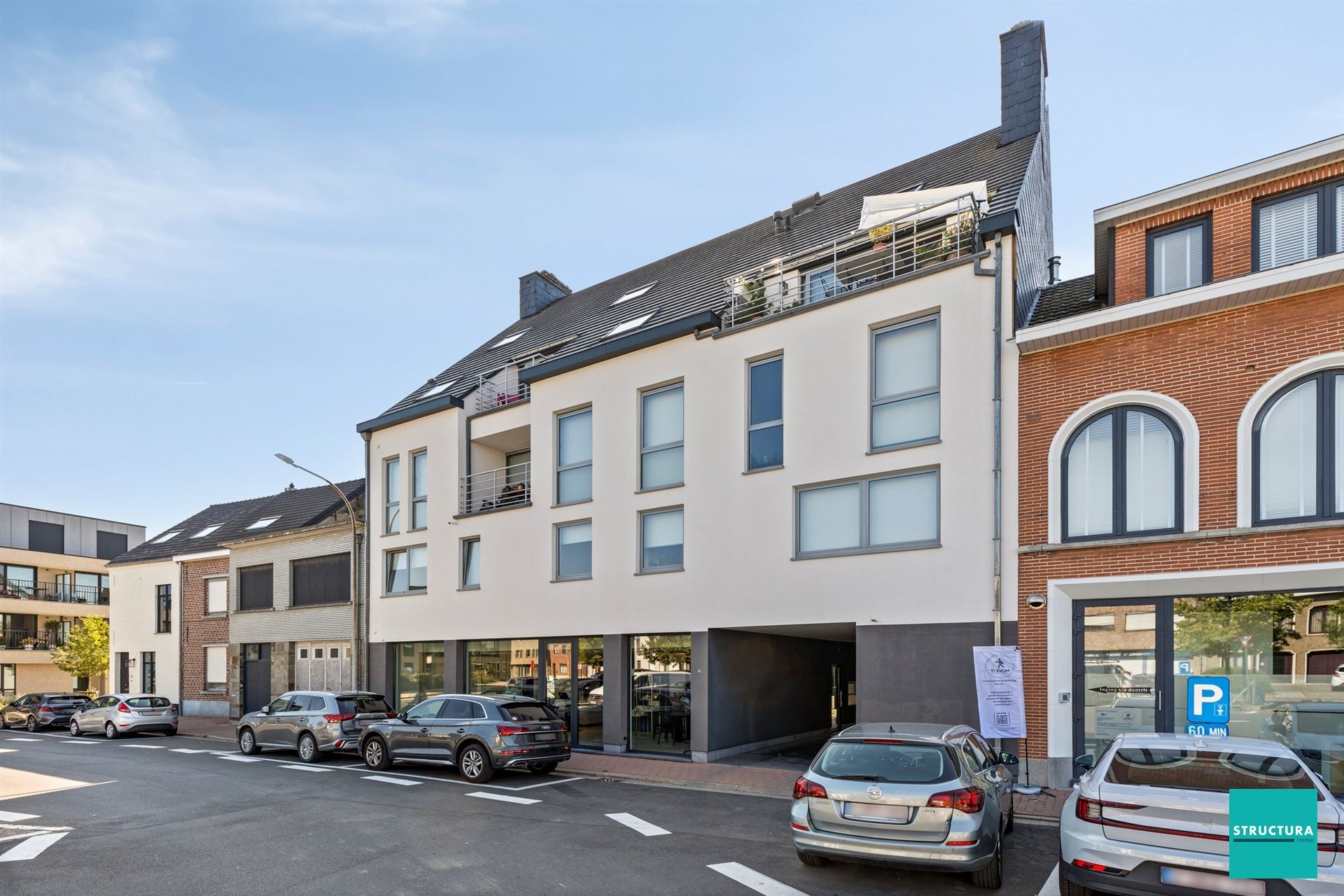 Twee kamer appartement met groot terras  foto 2