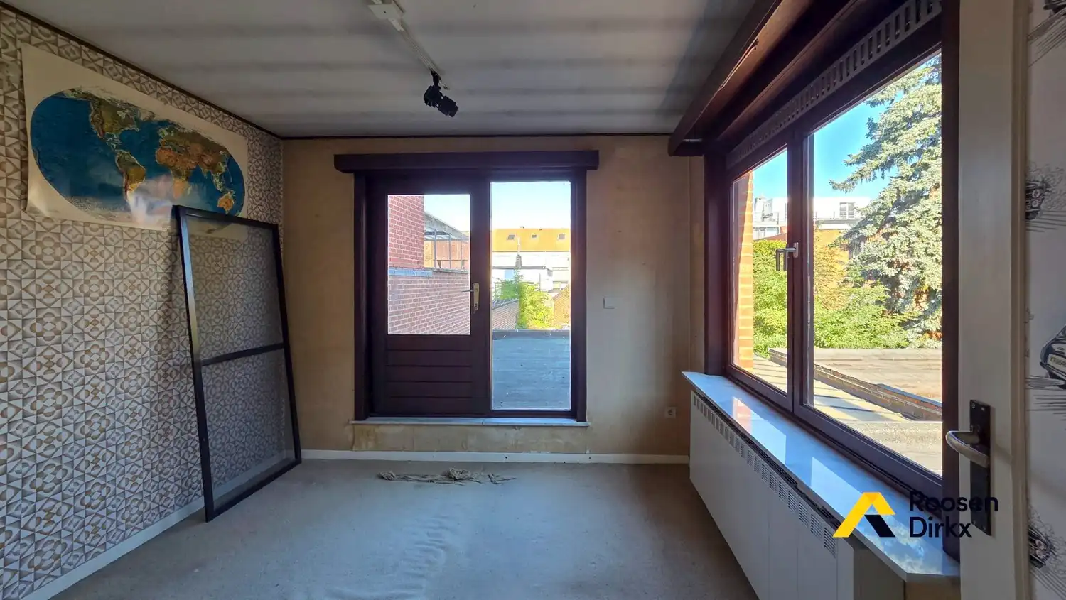 Ruime stadswoning met tuin en dubbele garage hartje MAASEIK! foto 19