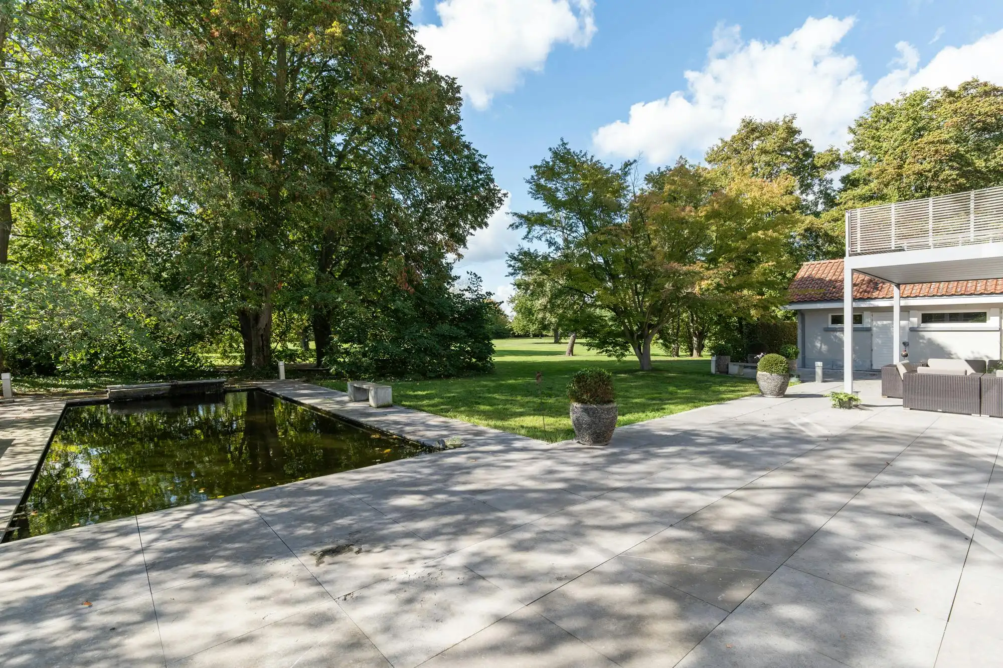 Exclusief landhuis met parkdomein in Aldeneik foto 36