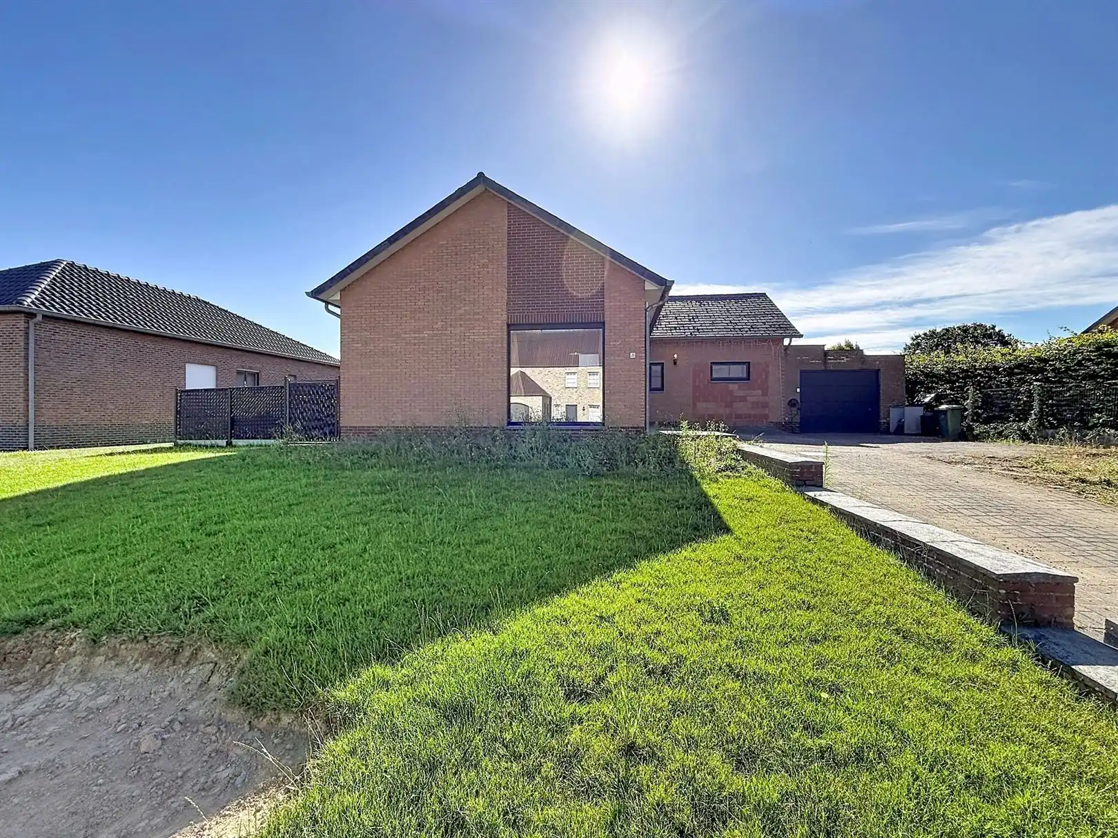Bungalow met 4 slpks, tuin, garage, 8a 46ca foto 31