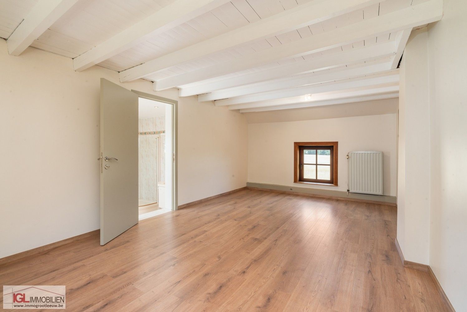 Charmante gerenoveerde fermette met 4 slaapkamers! foto 17
