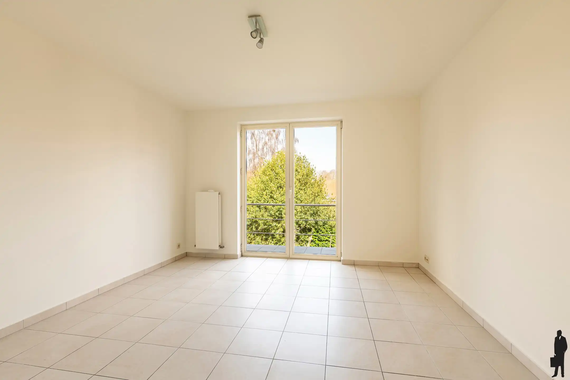 Lichtrijk 2-slaapkamerappartement met terras  foto 12