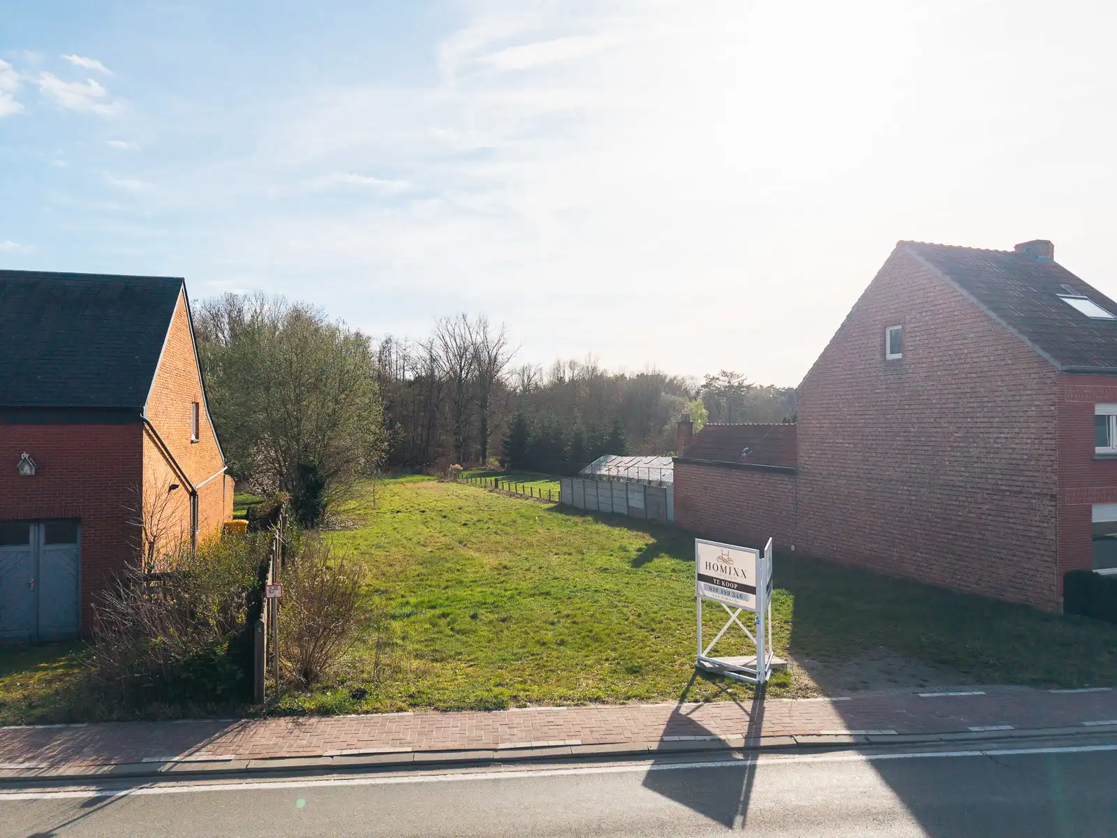 Ruime bouwgrond van 15a in het groen  foto 4