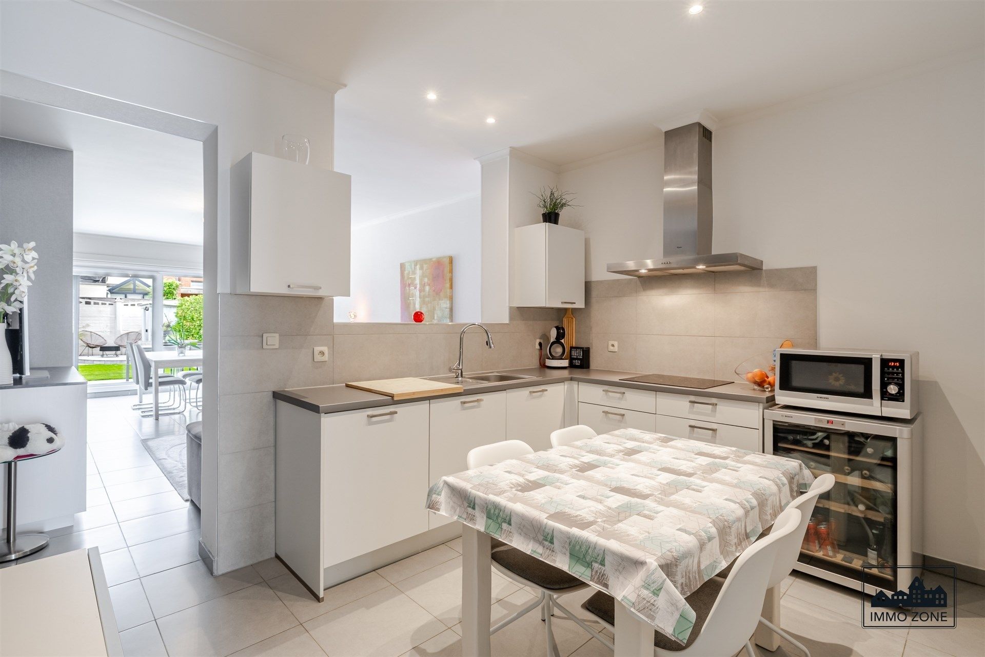 Perfect instapklare gezinswoning in centrum Wetteren foto 5