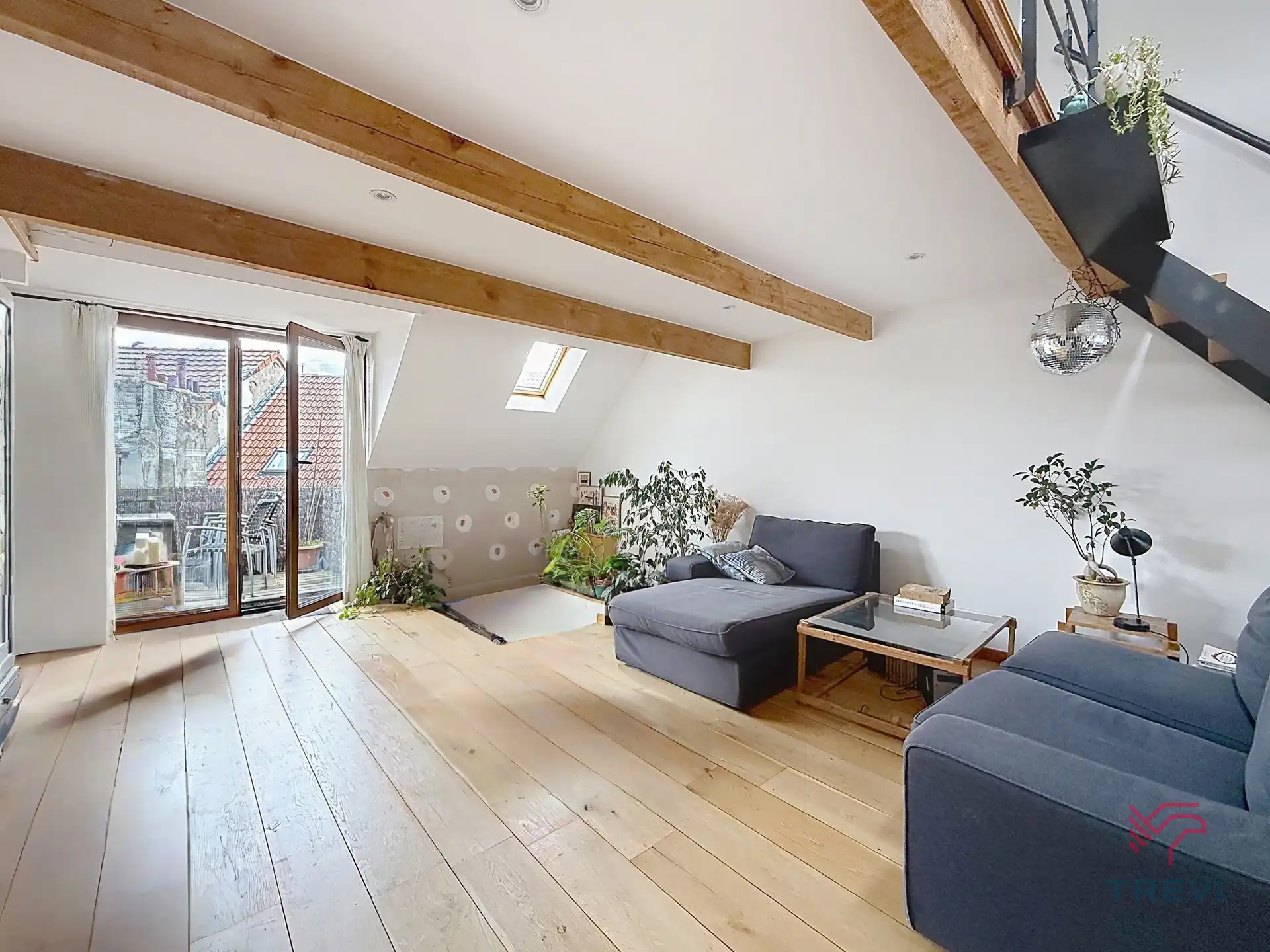 Mooi duplex van ±70m² met terras van ±10m² foto 3