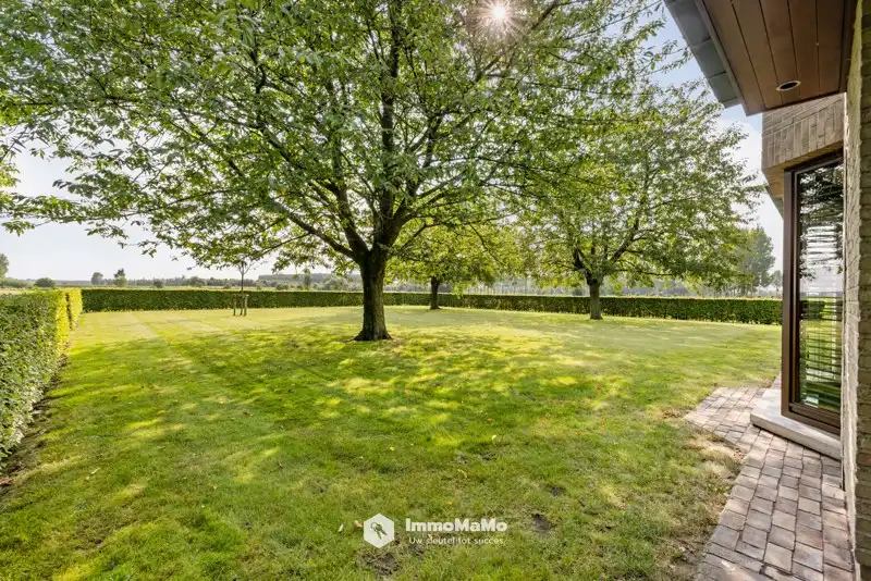 UNIEKE VILLA MET BINNENZWEMBAD EN PAARDENSTALLEN OP EEN TOPLOCATIE TE KOOP IN MENDONK (GENT) foto 67
